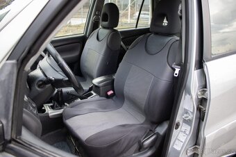 Toyota RAV4 2.0 D-4D - 7