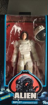 Prodám figurky NECA Alien k 40 výročí - 7