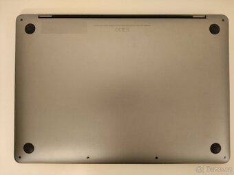 MacBook Pro 13" 2020 | i5 • 8GB • 256GB SSD - 7