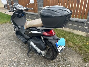 Piagio Bewerly Cruiser 500 - 7