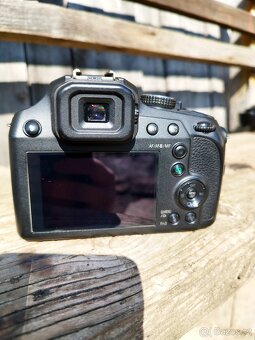 Panasonic Lumix DC-FZ82 - 7
