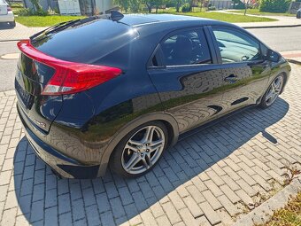 Honda Civic 1.8 i-VTEC 104 KW executive - 7