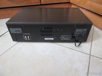 Nabízím tape deck Technics RS-TR373 . Plně funkční. Původní - 7