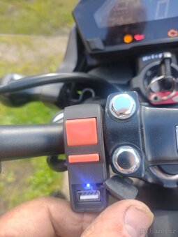 Prodám Honda CN750S - 7
