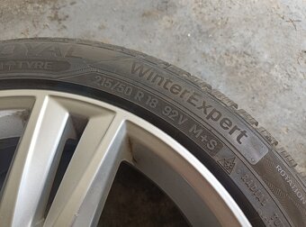 Zimní komplet kola 215/50 R18 - 7