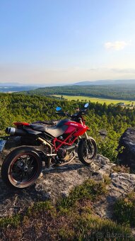 Ducati hypermotard 1100 S - 7