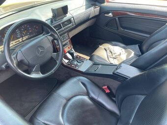 Mercedes-Benz 280 SL z roku 1996 - 7