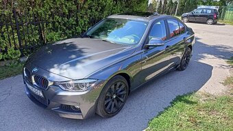 BMW 320i xDrive - 7