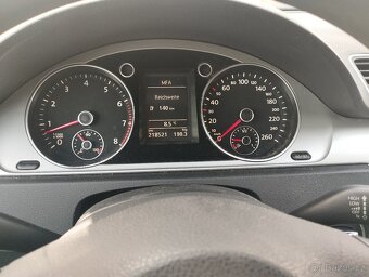 Volkswagen Passat 1.4 tsi 90 kw B 7 - 7
