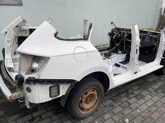 Fabia 3 karoserie - 7