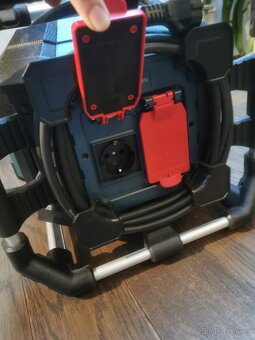 Stavední radio Bosch Aku / na kabel - 7