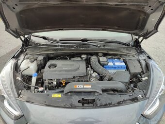 Hyundai i40 1.7crdi 104kw automat - 7