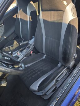Alfa Romeo Brera 2,2 jts 136 kw - 7