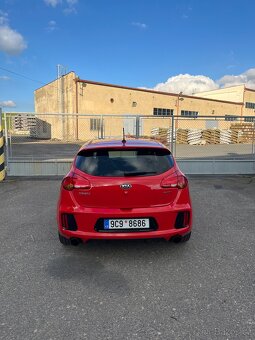 Kia Cee´d GT - 1.6 T-GDI - 7