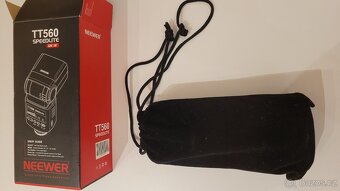 Blesk Neewer TT560 Speedlite - 7