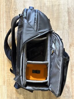 Lowepro FreeLine 350 AW batoh kamera DSLR - 7