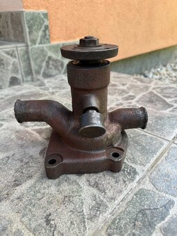 Vodní pumpu ( čerpadlo) asi na traktor - 7