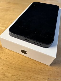 iPhone 12 – 64 GB, černý – baterie 87 % - 7