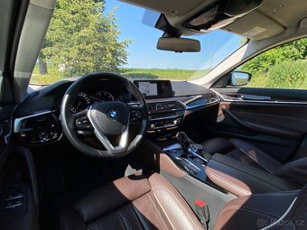 BMW 520d xDrive Touring LuxuryLine 2018 122tkm 4x4 klima ČR - 7
