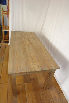 Jídelní stůl - vyčesávané dřevo - 7