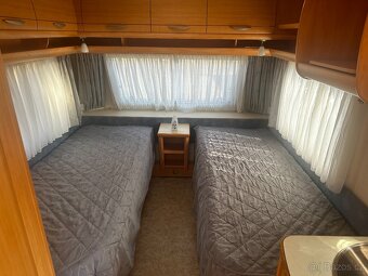 Karavan Fendt 510 SAPHIR, rok 2007, solární panely - 7