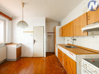 Kostelec nad Černými lesy, rodinný dům se zahradou - 7