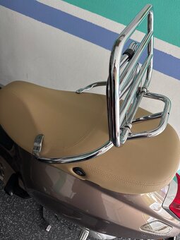 Vespa Primavera 50 2T - 7