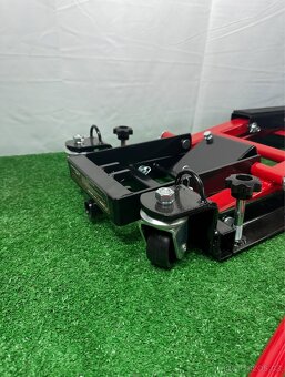 Zvedák motocyklů, zvedák na motorku 680kg - 7