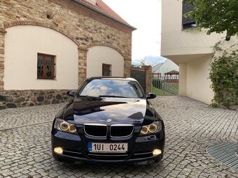 Bmw e90 330d - 7