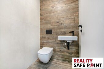 Prodej bytu 3+kk, 85 m2 - Železná Ruda, ev.č. 00639 - 7