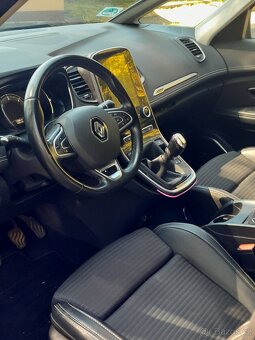 Renault Grand Scenic 1.6 dci 96kw Bose - 7