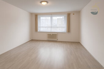 BYT 3+1 S BALKONEM, KLATOVY, MĚCHUROVA - 7