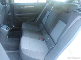 Opel Insignia 2,0 CDTi 125kW AT Edition ČR 1.maj 16V Sports - 7