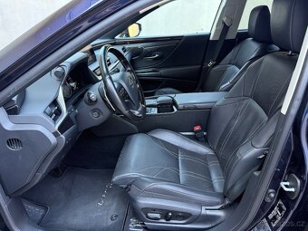 Lexus ES 300h, 2,5/131kW ČR Luxury - 7