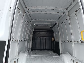 Iveco Daily 35S16V 2,3 D 3,0 D 2017 12m3 Nová karoserie - 7