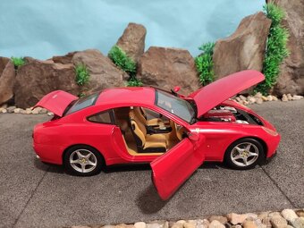 prodám model 1:18 ferrari 612 scaglietti - 7