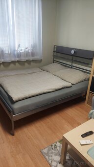 Kompletní postel (rošty i matrace) - 7