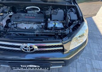 Toyota Rav4 2.0 VVT-i Automat 4x4 benzín automat 112 kw - 7