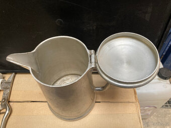 Konvice na vodu hlníková stará bytelná - 7