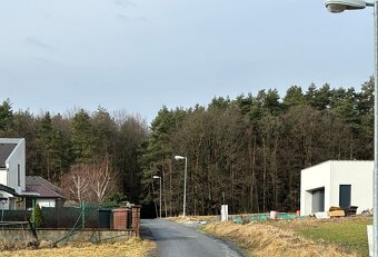 Stavební pozemek 2752 m2 (18x153) Zlín - Velíková - 7