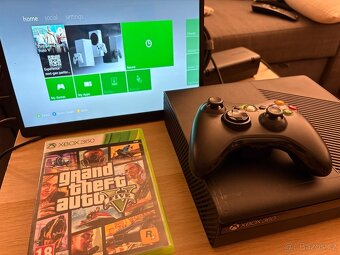 Herní konzole Xbox 360 E 250 GB (Stingray, Slim) + GTA V - 7