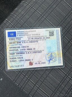 Mercedes-Benz 906 - 7