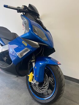 DERBI-PIAGGIO GP1 250 - 7