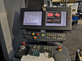 Obráběcí centrum (vertikální) HURCO VMX 30i - 7