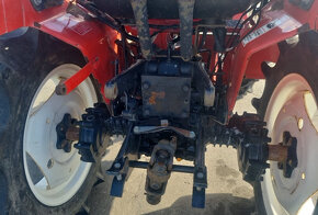 Traktor Mitsubishi MT155 - 7