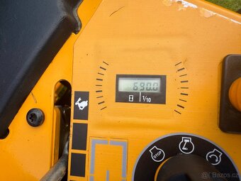 Výkonný profesionální mulčovač CUB Cadet Z1 - 7