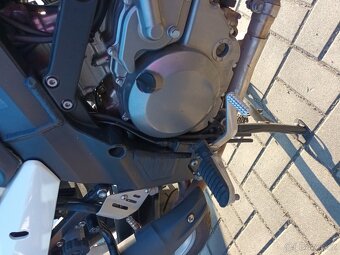 Suzuki DL 650 - 7