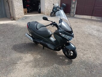 Suzuki burgman 125i executive CZ doklady v ceně - 7