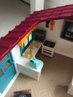 Schleich jezdecká kavárna - 7