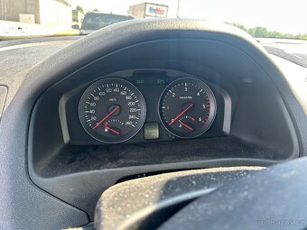 Volvo V50 2.0D 100kw 2010 Prodám díly - 7